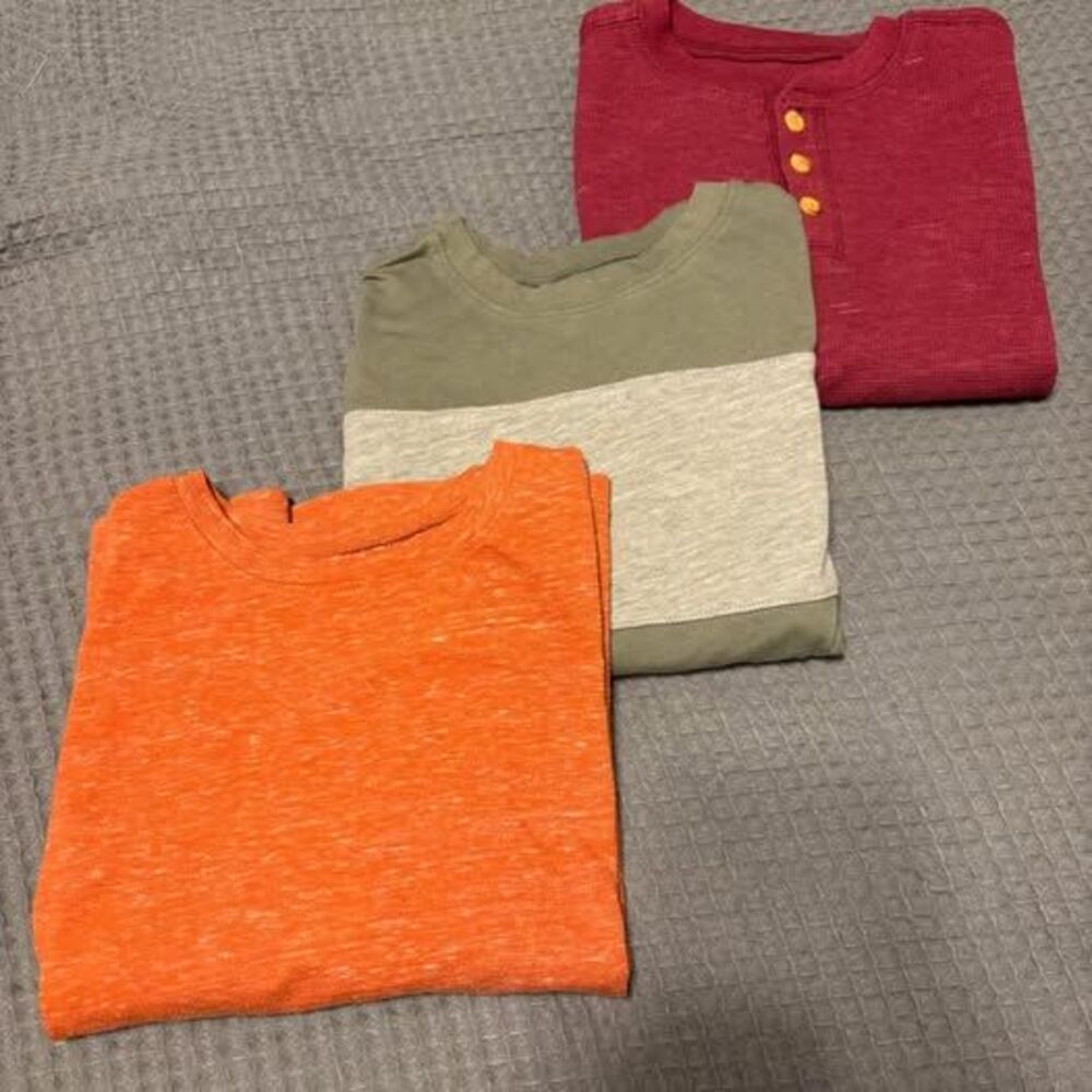Boys Size 6 Long Sleeve Jumping Beans Shirts